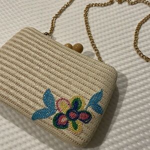 Small beachy coin purse
